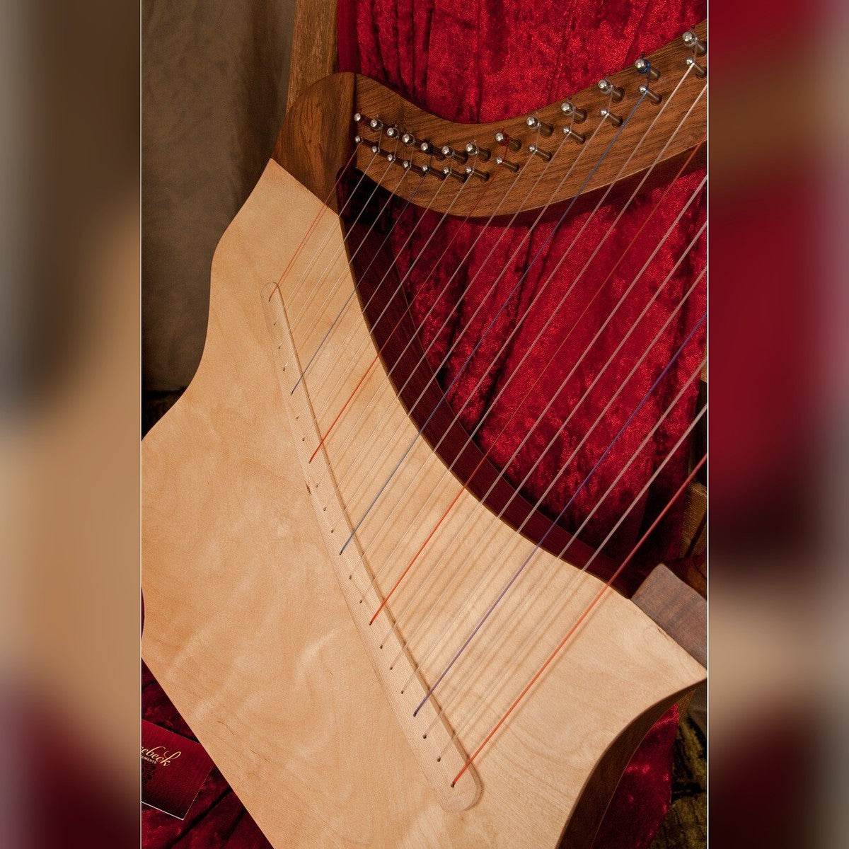 Roosebeck Lute Harp 22-String, birch soundboard with angled bridge and tuning pins