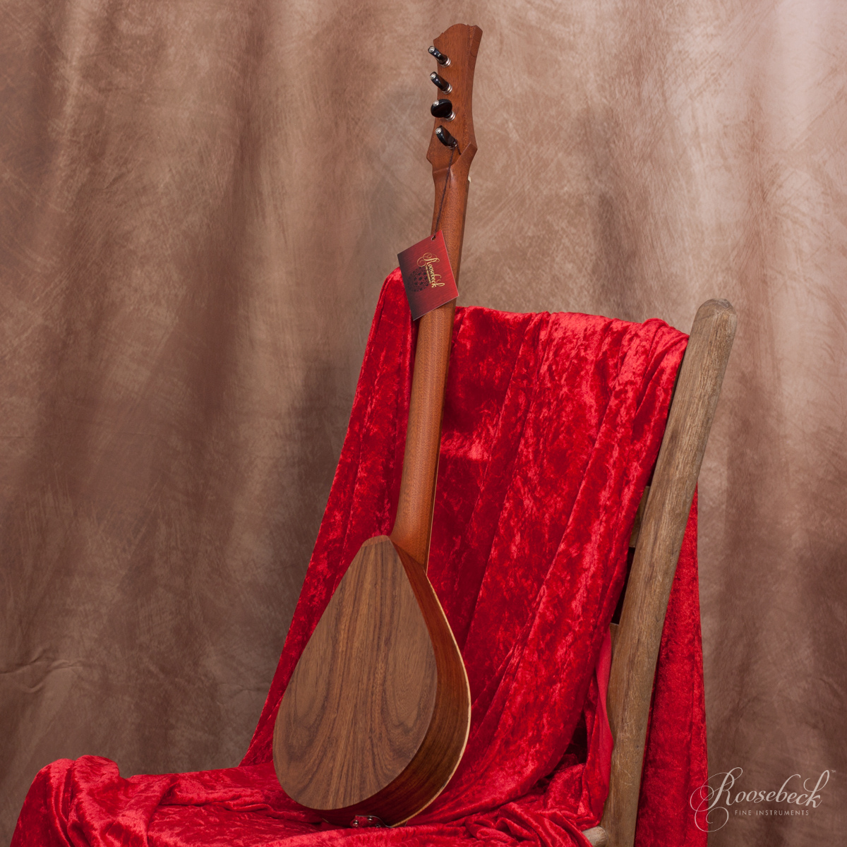 Roosebeck Wildwood Dulcimer, Rosewood, Round Holes Back